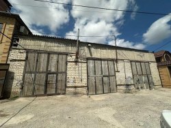 Нежилое здание (кафе-магазин) - 197,4 кв. м, земельный участок - 592 +/- 8 кв. м, адрес: Республика…