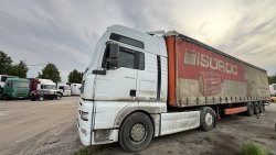 Транспортное средство марка МАН и полуприцеп с бортовой платформой, марка КРОНЕ