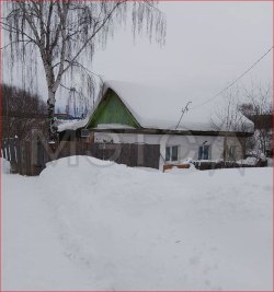50/100 доли дома и 50/100 доли земельного участка в Пермском крае 