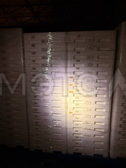 Пенопластовые ячейки со стеклами для LCD. Size 32 