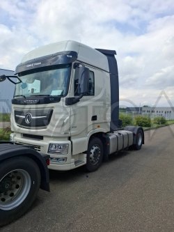 Седельный тягач Dongfeng KX 4x2, 2023 года 