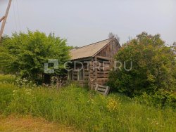 Земельный участок, 3045+/-193 кв.м., доля: 1/4; Жилой дом, 31,9 кв.м., доля: 1/4