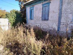 1/4 доля дома и 1/4 доля земельного участка в Волгоградской обл. 